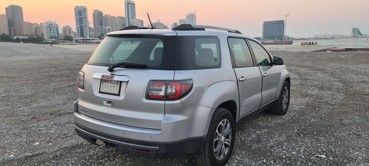 Juffair, Vehicles, Cars & Trucks , BHD 1550,  Gmc Acadia,  2013,  Automatic,  200 KM,    Instalments Option Available Whatsap 37424348