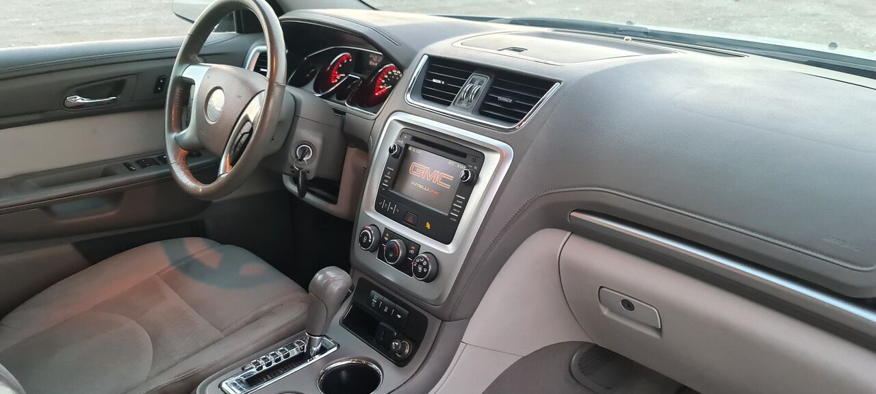 Juffair, Vehicles, Cars & Trucks , BHD 1550,  Gmc Acadia,  2013,  Automatic,  200 KM,    Instalments Option Available Whatsap 37424348
