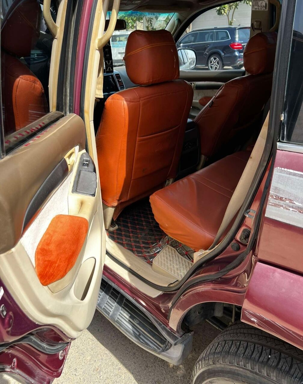 Jeddah, Vehicles, Cars & Trucks , SAR 25000,  Toyota Prado,  2004,  Manual,  300000 KM,   4x4