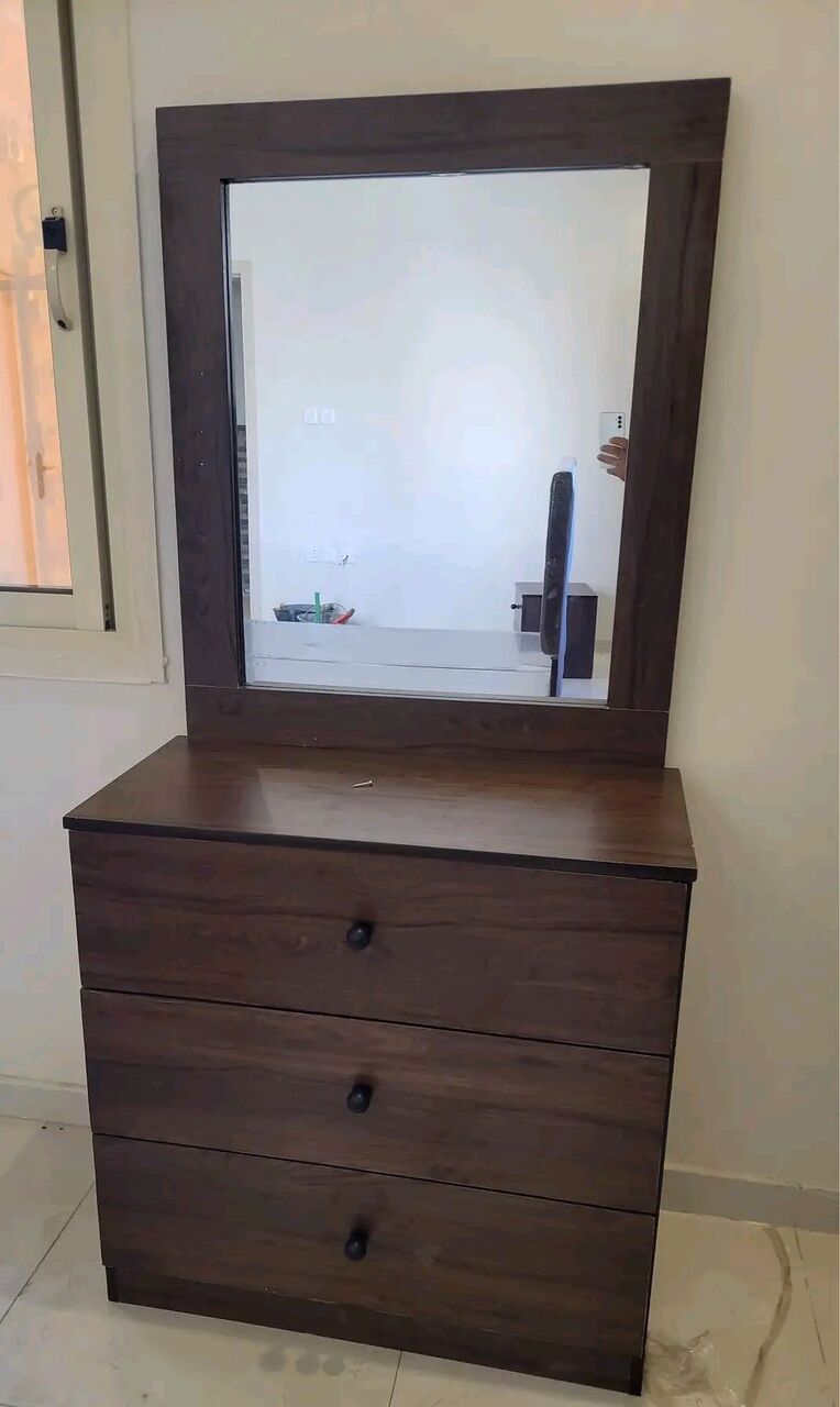 Jeddah, Furniture, SAR 1,  Brand New Stylish And Classic Dressing Table Available
