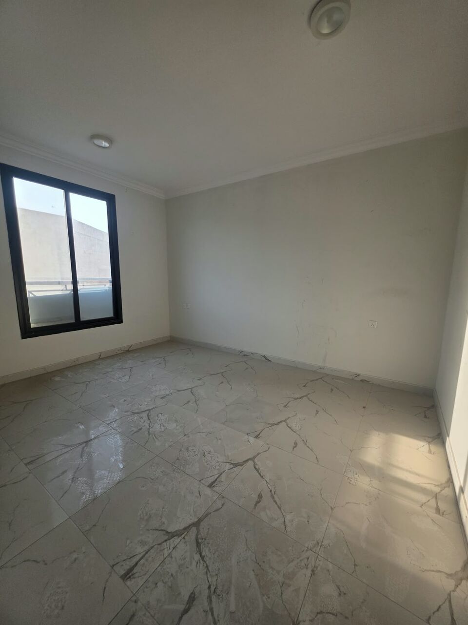 Khobar, Apartments, Flats, Houses & Villas, SAR 32000/year,  3 BR,  3 Bedrooms, A Hall,3 Bathrooms, A      American Kitchen,with Air Conditioners  Elevator,pr