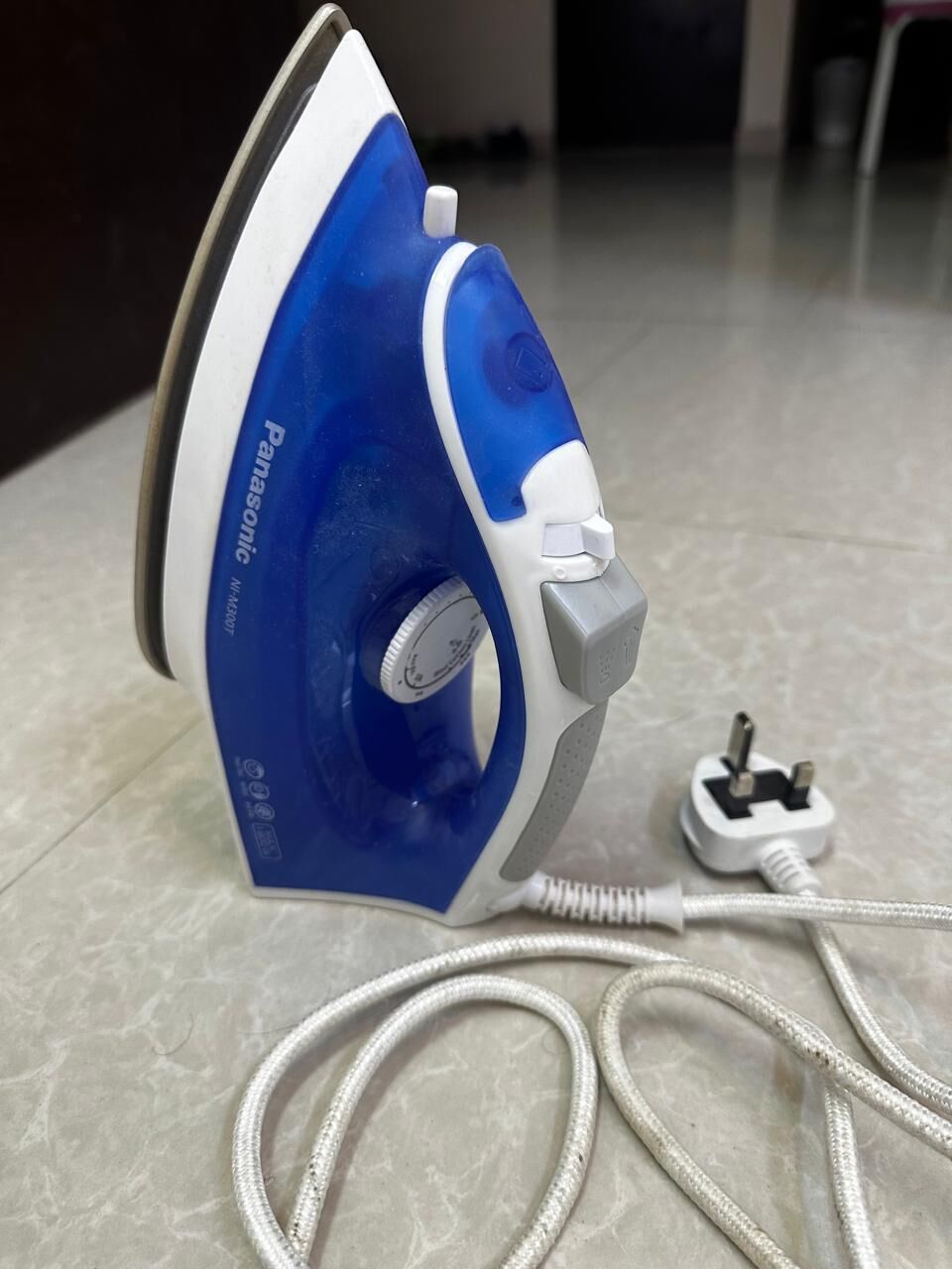 Riyadh, Household Items, SAR 25,  Steam Iron Box