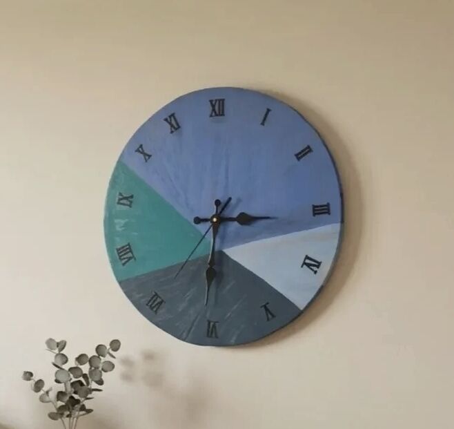 Al Safa, Household Items, SAR 80,  Customised Wooden Wall Clocks..different Sizes Have Different Prices.