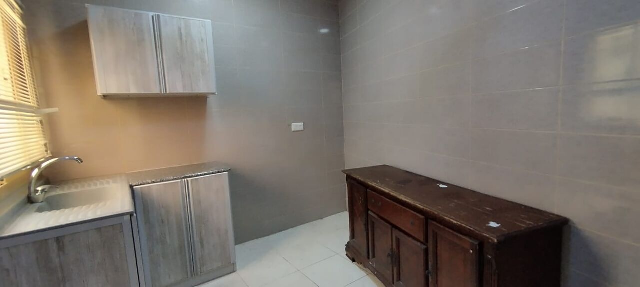 Mahooz, Apartments, Flats, Houses & Villas, BHD 140/year,  1 BR,  Mahooz:- Rooftop Studio Flat On Rent With Ac & Ewa..