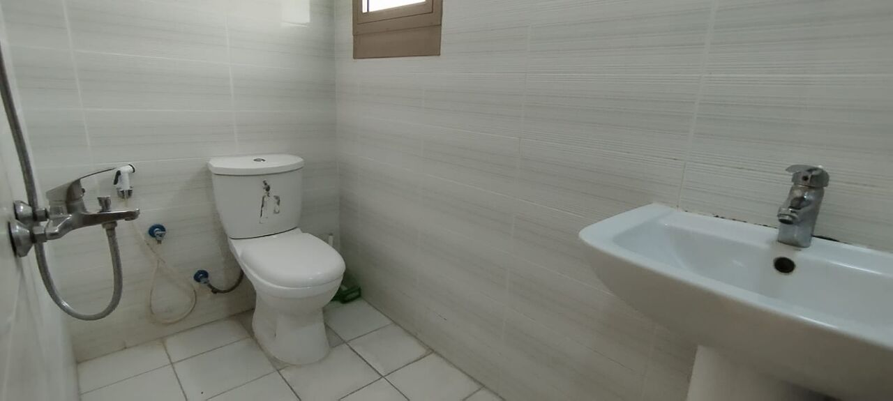 Mahooz, Apartments, Flats, Houses & Villas, BHD 140/year,  1 BR,  Mahooz:- Rooftop Studio Flat On Rent With Ac & Ewa..