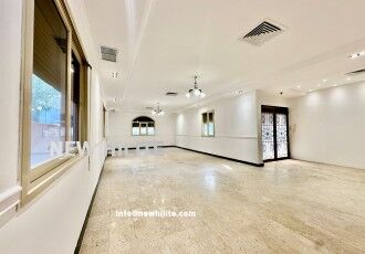 Kuwait City, Apartments, Flats, Houses & Villas, KWD 1150/month,  4 BR,  Spacious 4-Bedroom Floor With Private Entrance For Rent In Jabriya