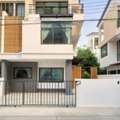 THB 31998,  27 Sq. Feet,  Near Design Village Ratchaphruek, 750 M., 320 Sq M., With Furniture. MRT Bang Rak Yai