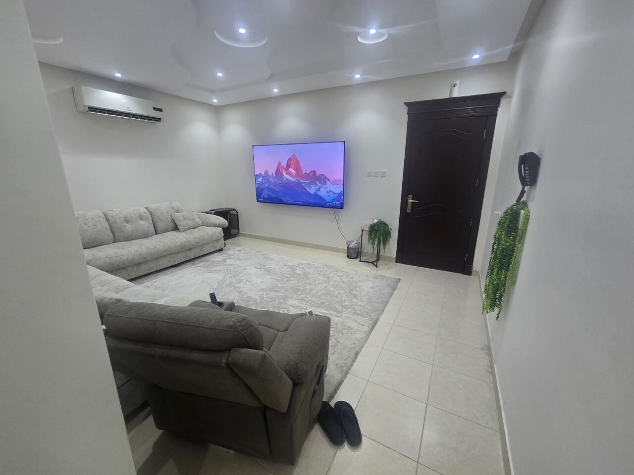 Riyadh, Apartments, Flats, Houses & Villas, SAR 73000/month,  Furnished,  3 BR,  163 Sq. Meter,  Spacious Apartment