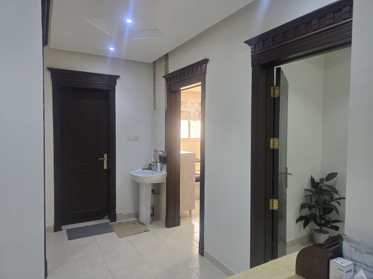 Riyadh, Apartments, Flats, Houses & Villas, SAR 73000/month,  Furnished,  3 BR,  163 Sq. Meter,  Spacious Apartment