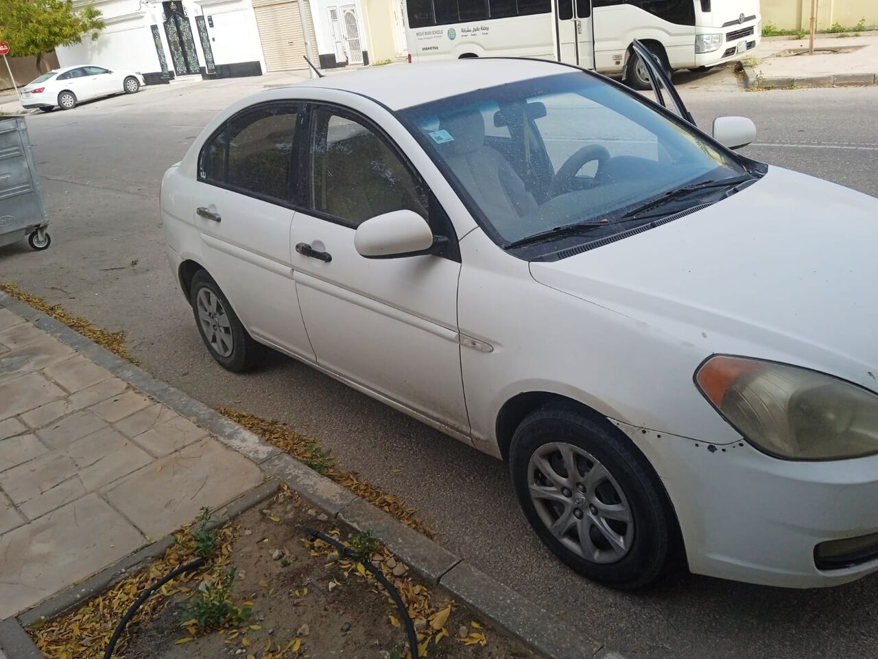 Dammam, Vehicles, Cars & Trucks , SAR 10000,  Hundai,  2012,  Automatic,  395000 KM,   Accent 2011