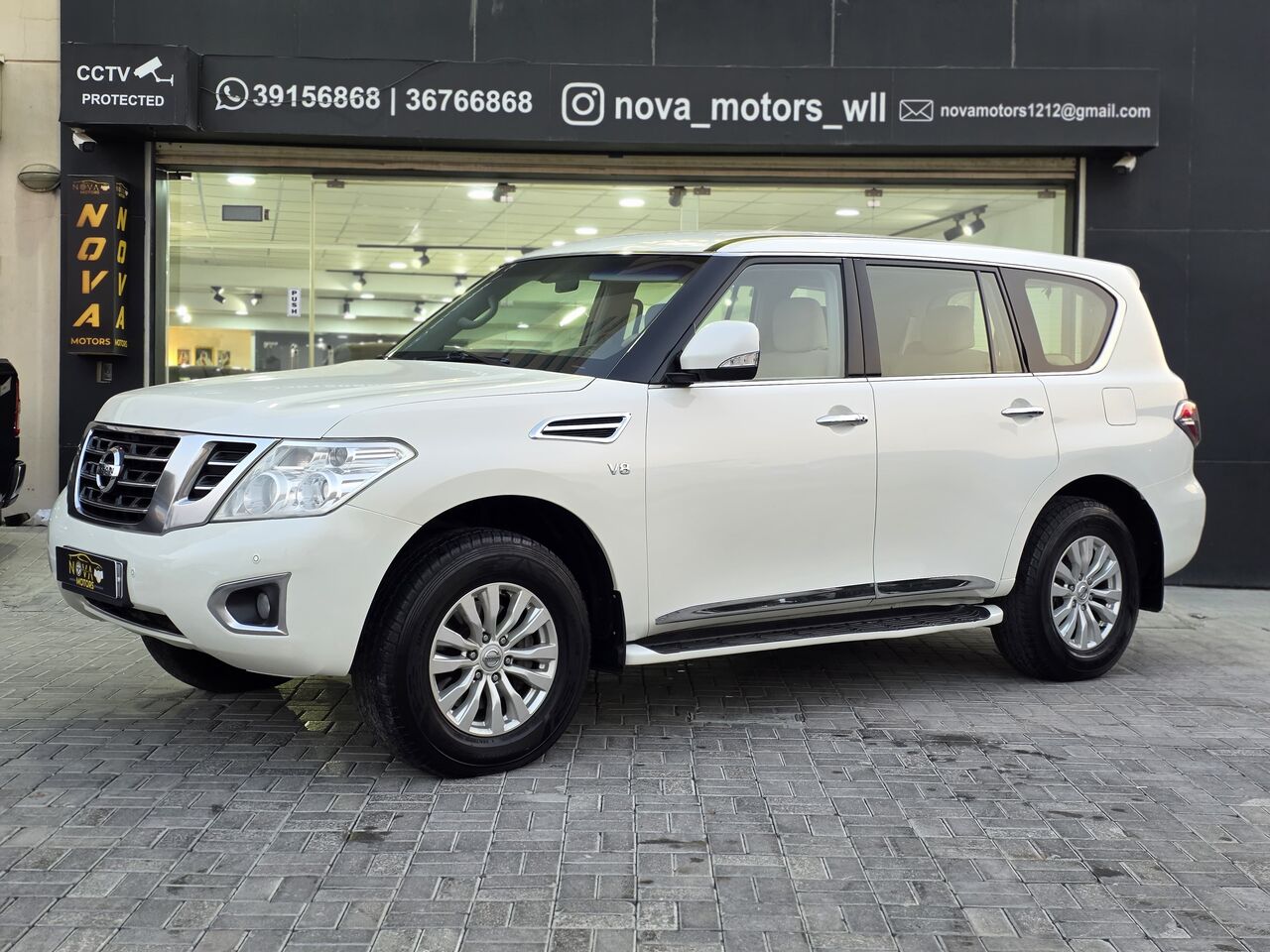 Manama, Vehicles, Cars & Trucks , BHD 7800,  Nissan Patrol,  2016,  Automatic,  184000 KM,   SE V8