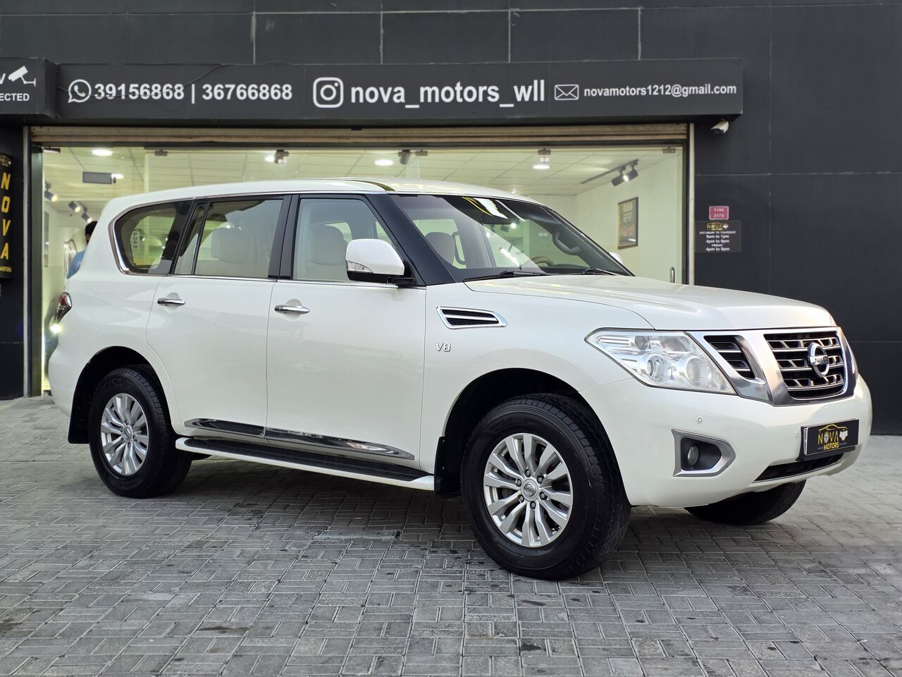Manama, Vehicles, Cars & Trucks , BHD 7800,  Nissan Patrol,  2016,  Automatic,  184000 KM,   SE V8
