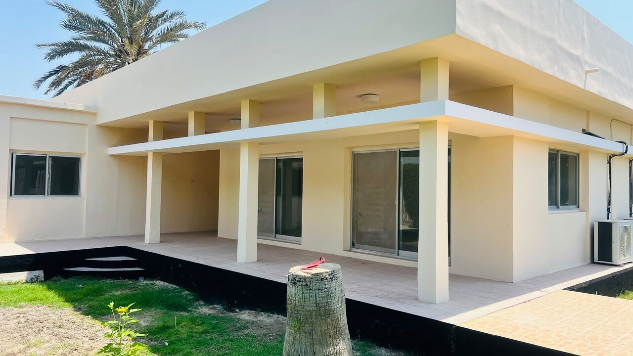 Budaiya, Villas, BHD 490,  Furnished,  Spacious 3-Bedroom Villa For Rent In Budaiya