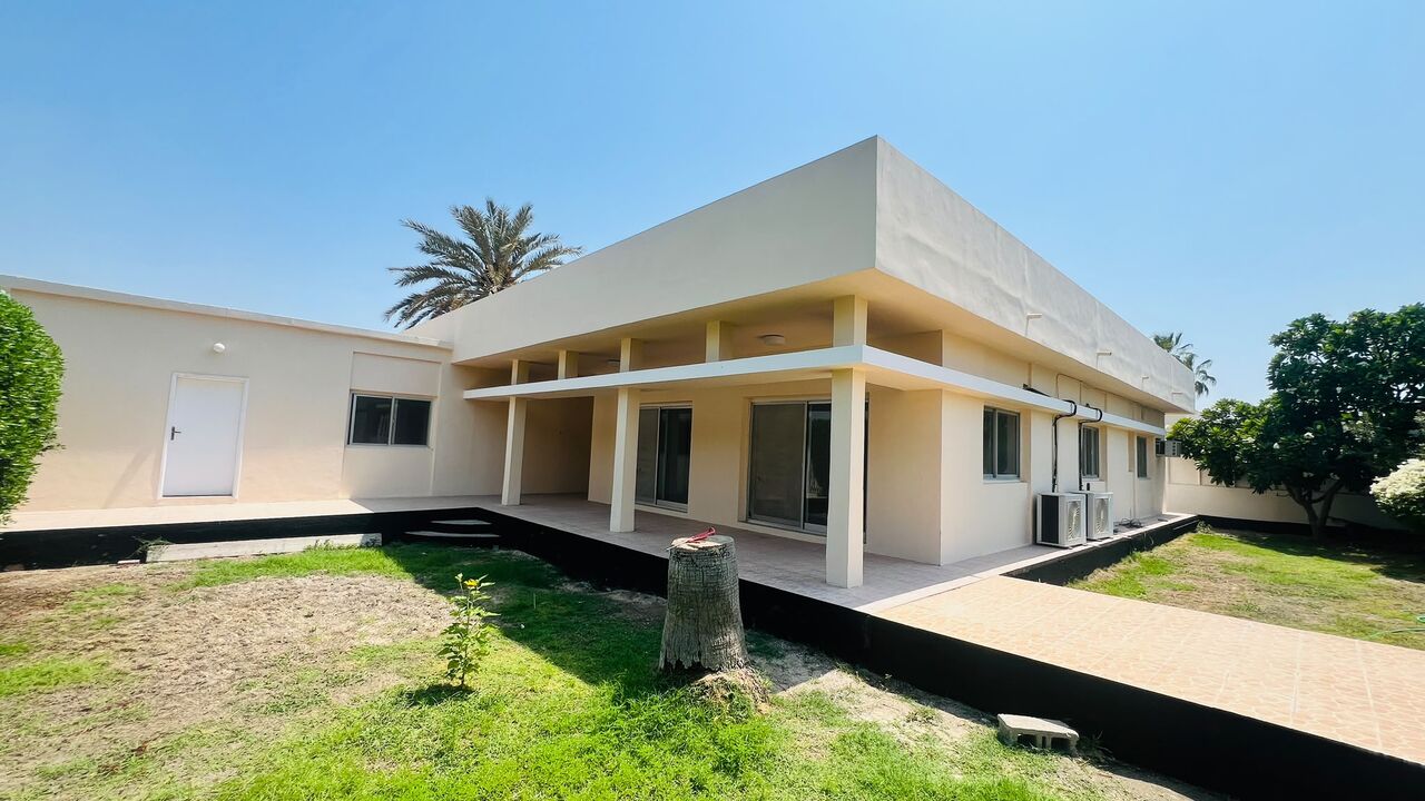 Budaiya, Villas, BHD 490,  Furnished,  Spacious 3-Bedroom Villa For Rent In Budaiya
