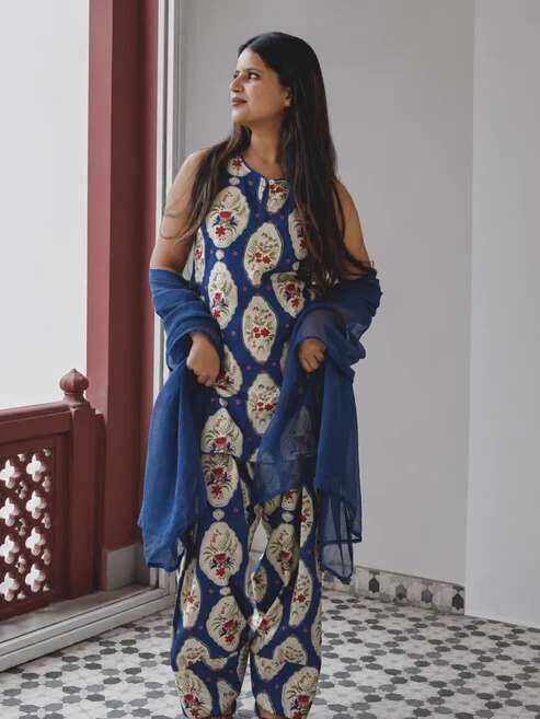 Mumbai, Clothing & Accessories, INR 3800,  Elegant Farshi Salwar Set For Women | JOVI India