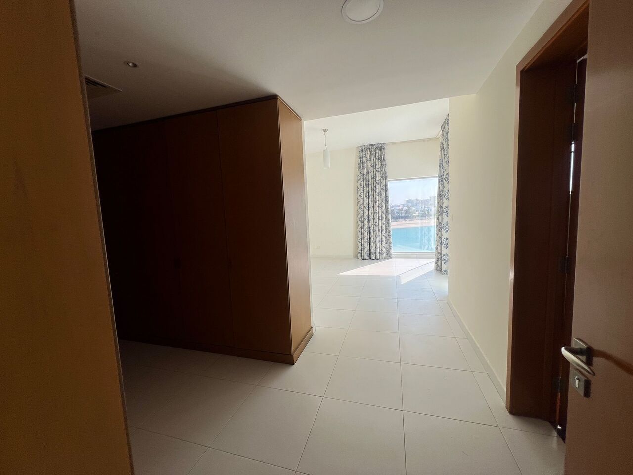 Amwaj Islands, Villas, BHD 1800,  Furnished,  Modern 4-Bedroom Villa For Rent In Amwaj | Private Pool