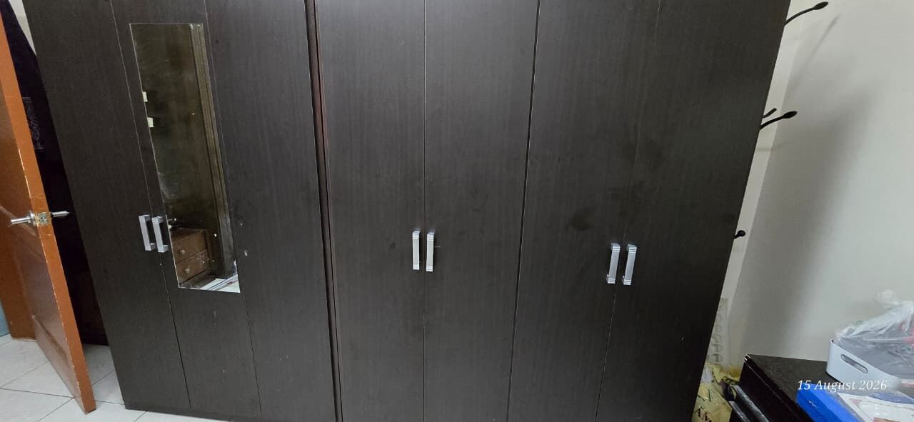 Al Sulaimaniah Al Sharqiyah, Furniture, SAR 500,  7 Door Almirah, With Mirror - Good And Fit Condition