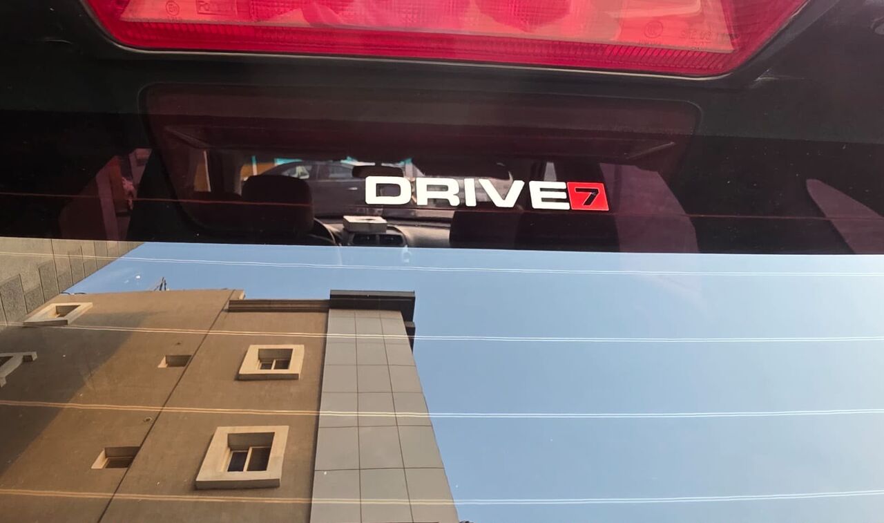 Dammam, Vehicles, Cars & Trucks , SAR 36000,  Ford Explorer,  2013,  Automatic,  208130 KM,  A Gift For Car Buyers, Very Well Maintained Car , Just Drive.