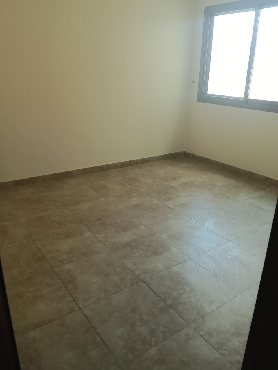 Gudaibiya, Apartments, Flats, Houses & Villas, BHD 160/month,  2 BR,  2 Bedroom Unfurnished Flat For Rent Without Ewa