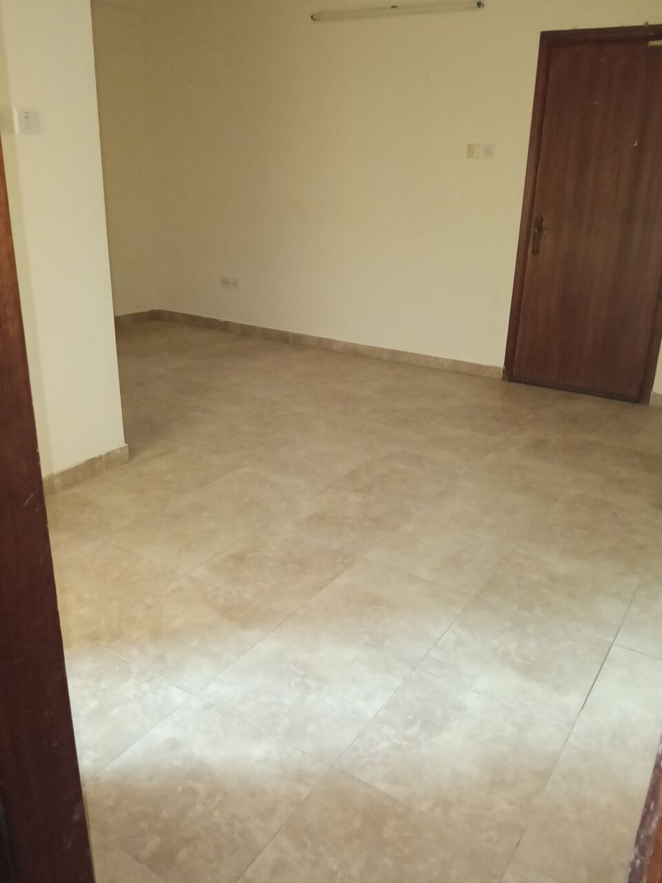 Gudaibiya, Apartments, Flats, Houses & Villas, BHD 160/month,  2 BR,  2 Bedroom Unfurnished Flat For Rent Without Ewa
