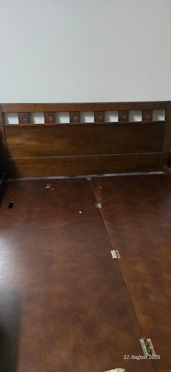 Al Sulaimaniah Al Sharqiyah, Furniture, SAR 1000,  Bed Set Coat - Home Center Product - Pure Wooden Made - With 2 Side Tables
