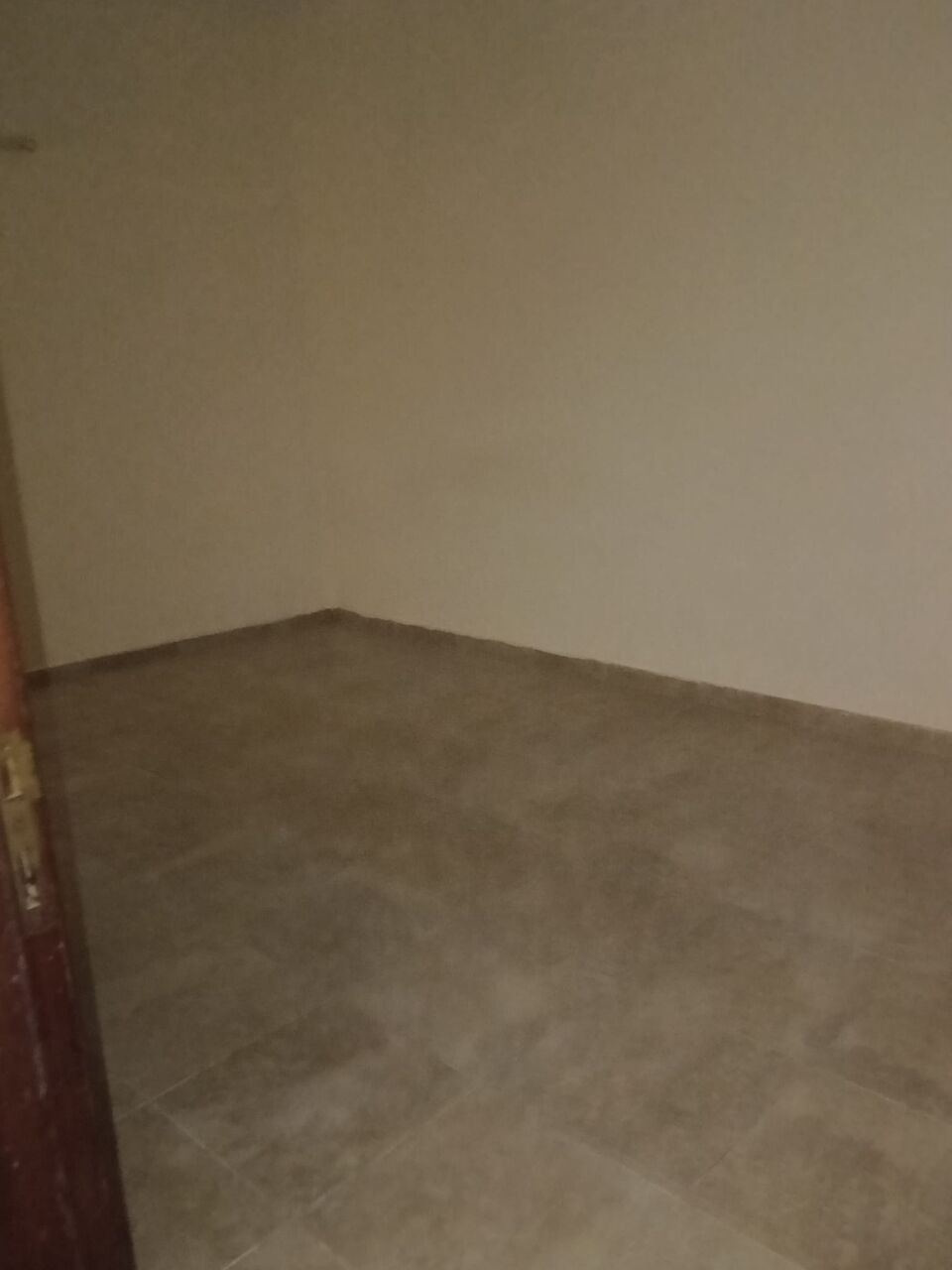 Gudaibiya, Apartments, Flats, Houses & Villas, BHD 160/month,  2 BR,  2 Bedtoom Unfurnished Flat For Rent Without Ewa