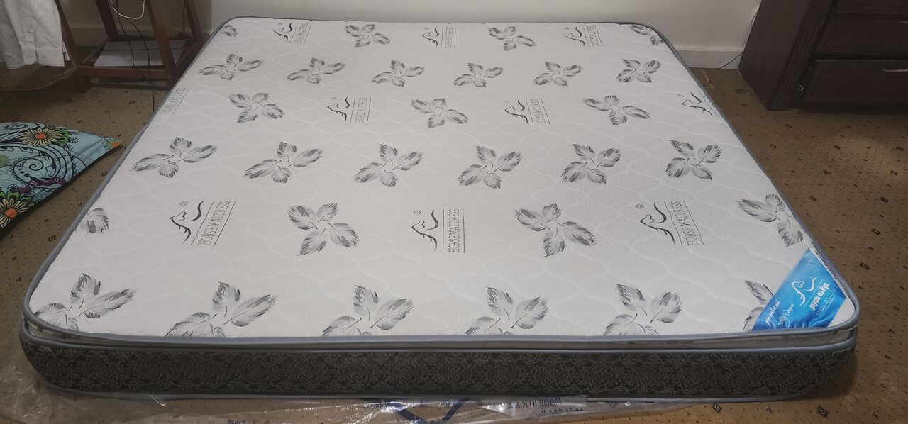Riyadh, Furniture, SAR 550,  King Size Horse Medical Foam Mattress