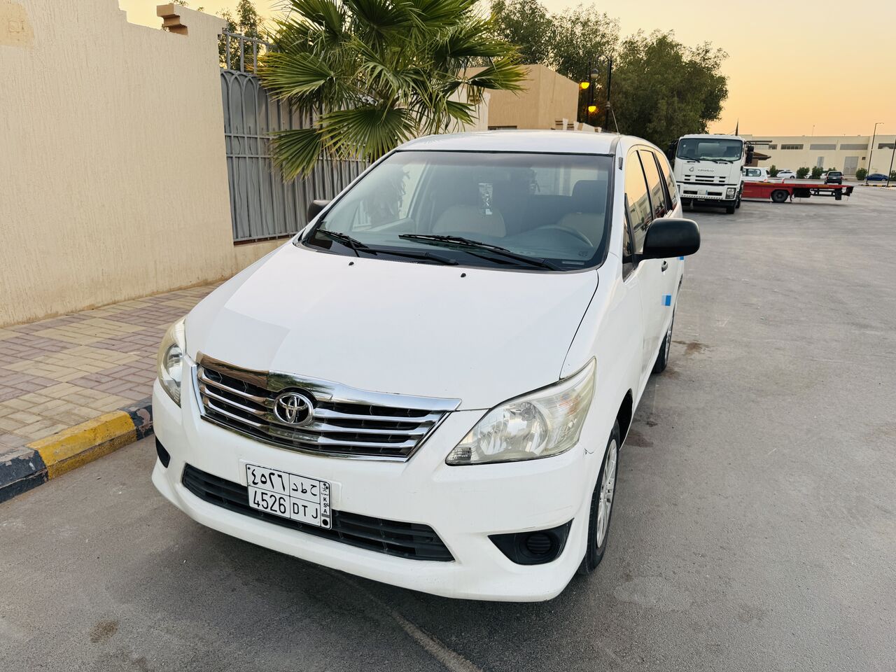 Riyadh, Vehicles, Cars & Trucks , SAR 32000,  TOYOTA INNOVA,  2014,  Automatic,  360000 KM,