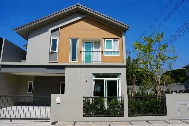 Bangkok, Villas, THB 55000,  72 Sq. Feet,  For Rent 55,000 Baht/month #Anasiri #Payap 2-story Semi-detached House #fully Furnished