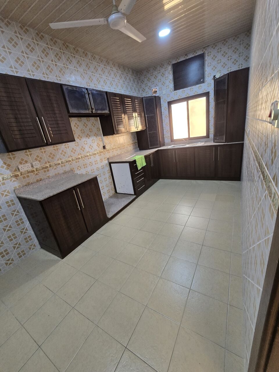 Arad, Apartments, Flats, Houses & Villas, BHD 180,  1 BR,  Flat With Ewa For Rent In Arad