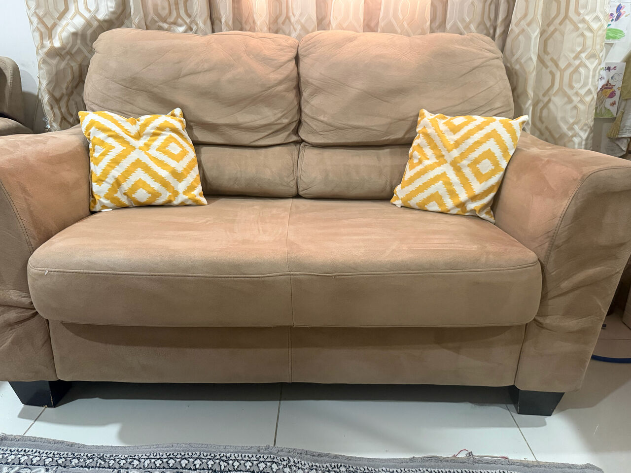Riyadh, Furniture, SAR 750,  Beige 3-Seater + 2-Seater + Recliner Sofa Set For Sale | Riyadh