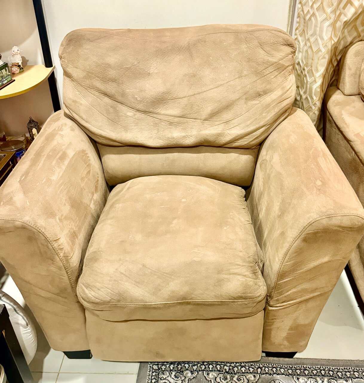 Riyadh, Furniture, SAR 750,  Beige 3-Seater + 2-Seater + Recliner Sofa Set For Sale | Riyadh