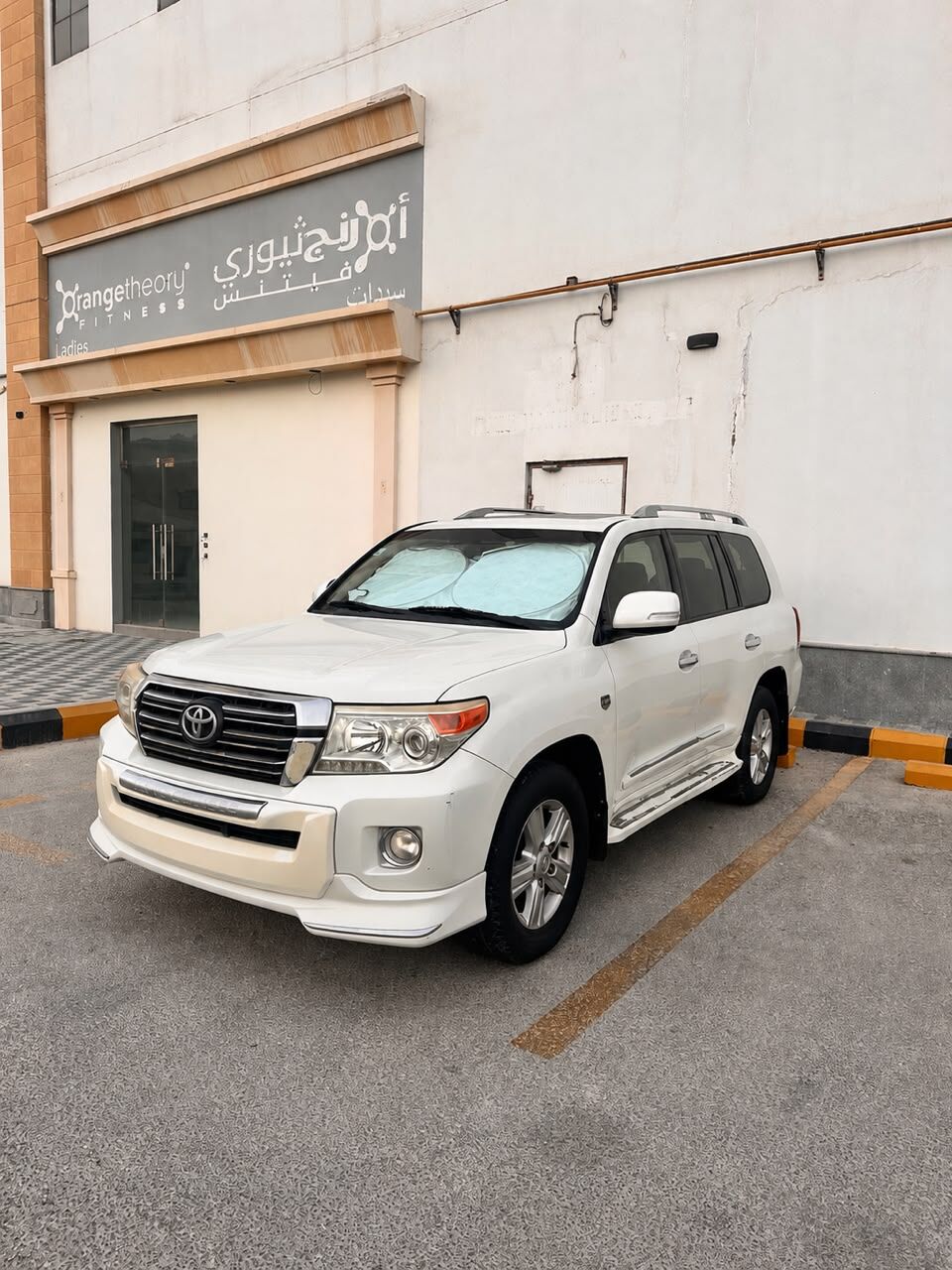 Dammam, Vehicles, Cars & Trucks , SAR 127000,  Toyota Land Cruiser,  2015,  Automatic,  338000 KM,  Used Toyota LandCruiser GXR V8 Single Owner,  تويوتا لاندكروزر