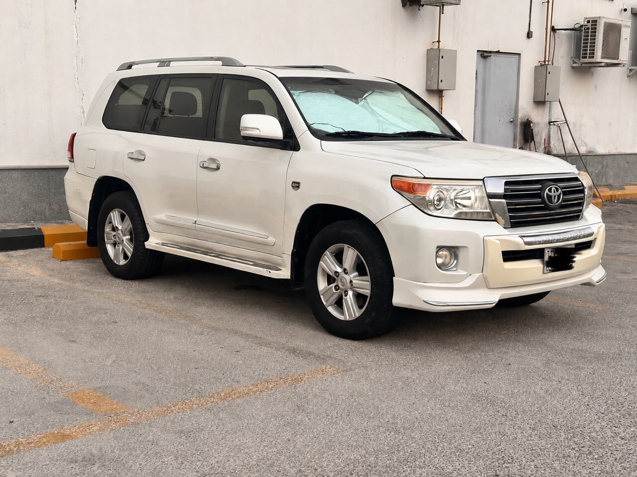Dammam, Vehicles, Cars & Trucks , SAR 127000,  Toyota Land Cruiser,  2015,  Automatic,  338000 KM,  Used Toyota LandCruiser GXR V8 Single Owner,  تويوتا لاندكروزر
