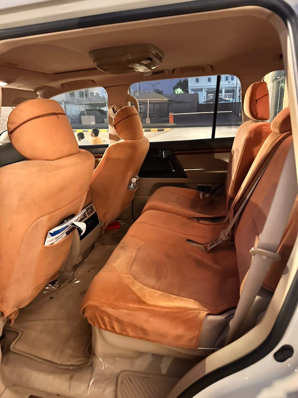Dammam, Vehicles, Cars & Trucks , SAR 127000,  Toyota Land Cruiser,  2015,  Automatic,  338000 KM,  Used Toyota LandCruiser GXR V8 Single Owner,  تويوتا لاندكروزر