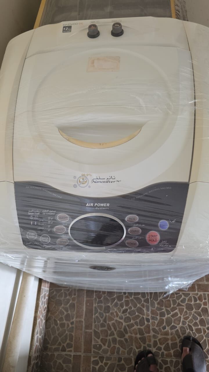 Jeddah, Appliances, SAR 1200,  Fully Automatic Washing Machine & Four Burner Cooking Range On Sale