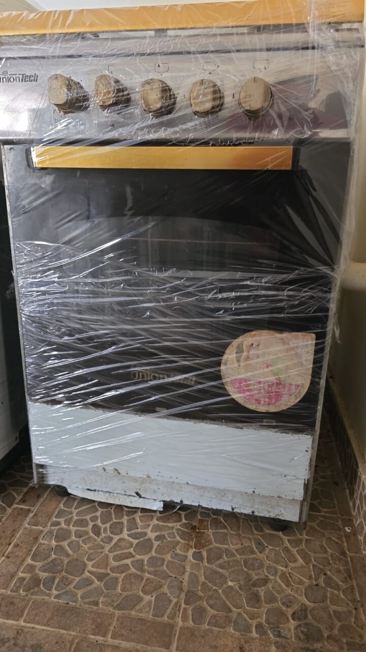 Jeddah, Appliances, SAR 1200,  Fully Automatic Washing Machine & Four Burner Cooking Range On Sale