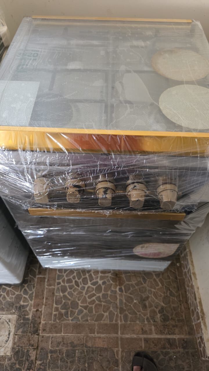 Jeddah, Appliances, SAR 1200,  Fully Automatic Washing Machine & Four Burner Cooking Range On Sale