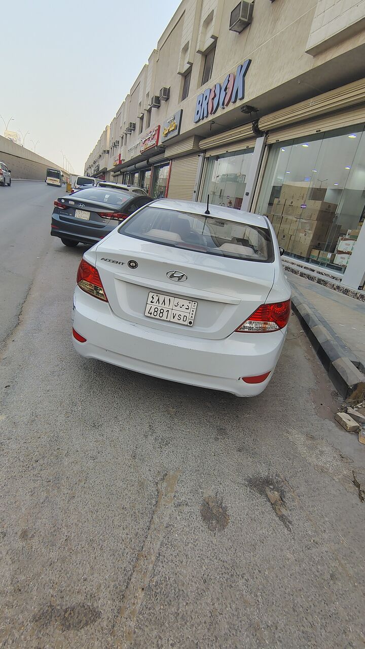 Riyadh, Vehicles, Cars & Trucks , SAR 25000,  Hyundai Accent,  2017,  Automatic,  150000 KM,  Company Used Car