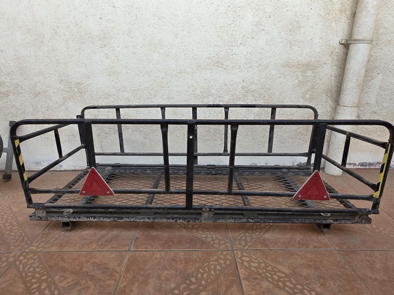 Jubail, Sporting Goods, SAR 750,  Vehicle Rear Carrier Stand For SUVs For Sale