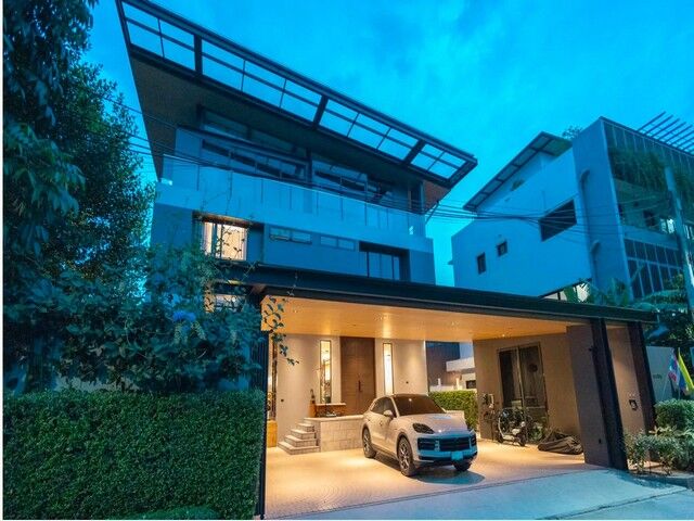 Bangkok, Villas, THB 285000,  189 Sq. Feet,  Luxury House For Rent, 3 Floors, 189 Sq M, 5 Bedrooms, Kesinee Ville, Pracha Uthit, Meng