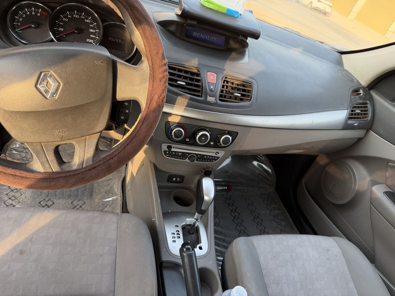 Riyadh, Vehicles, Cars & Trucks , SAR 15000,  Renault Fluence,  2012,  Automatic,  95000 KM,    ( Family Used Car)