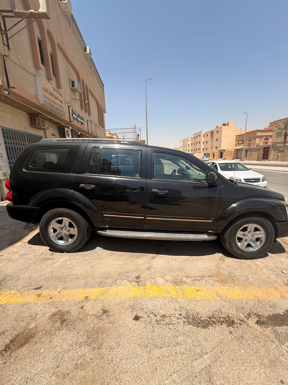 Riyadh, Vehicles, Cars & Trucks , SAR 12000,  Dodge Durango,  2006,  Automatic,  240000 KM,