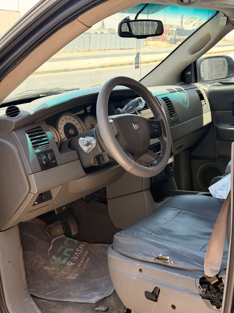 Riyadh, Vehicles, Cars & Trucks , SAR 12000,  Dodge Durango,  2006,  Automatic,  240000 KM,