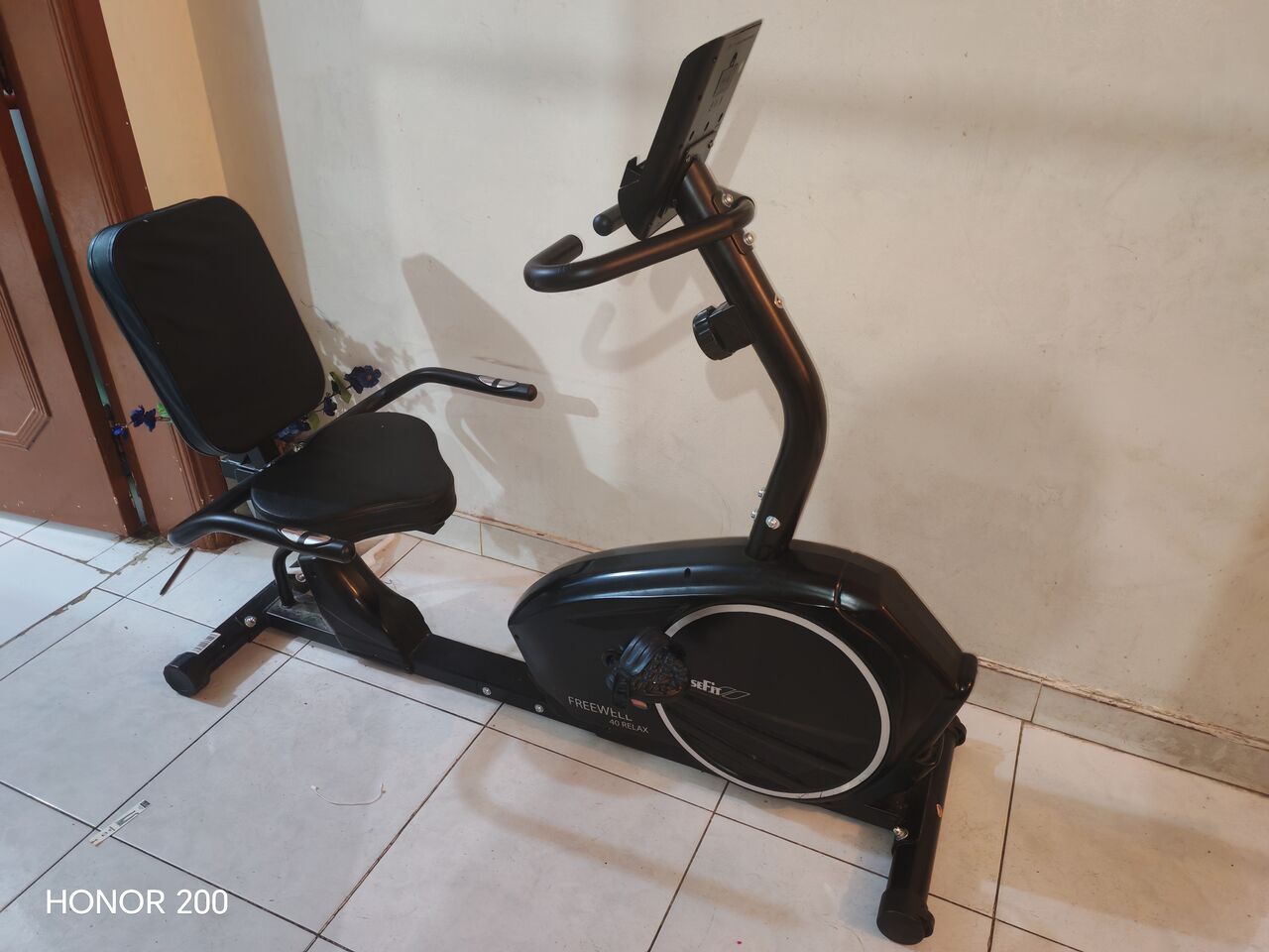 Al Aziziyah, Health & Beauty Items, SAR 400,  Exercise Bike - House Fit Brand