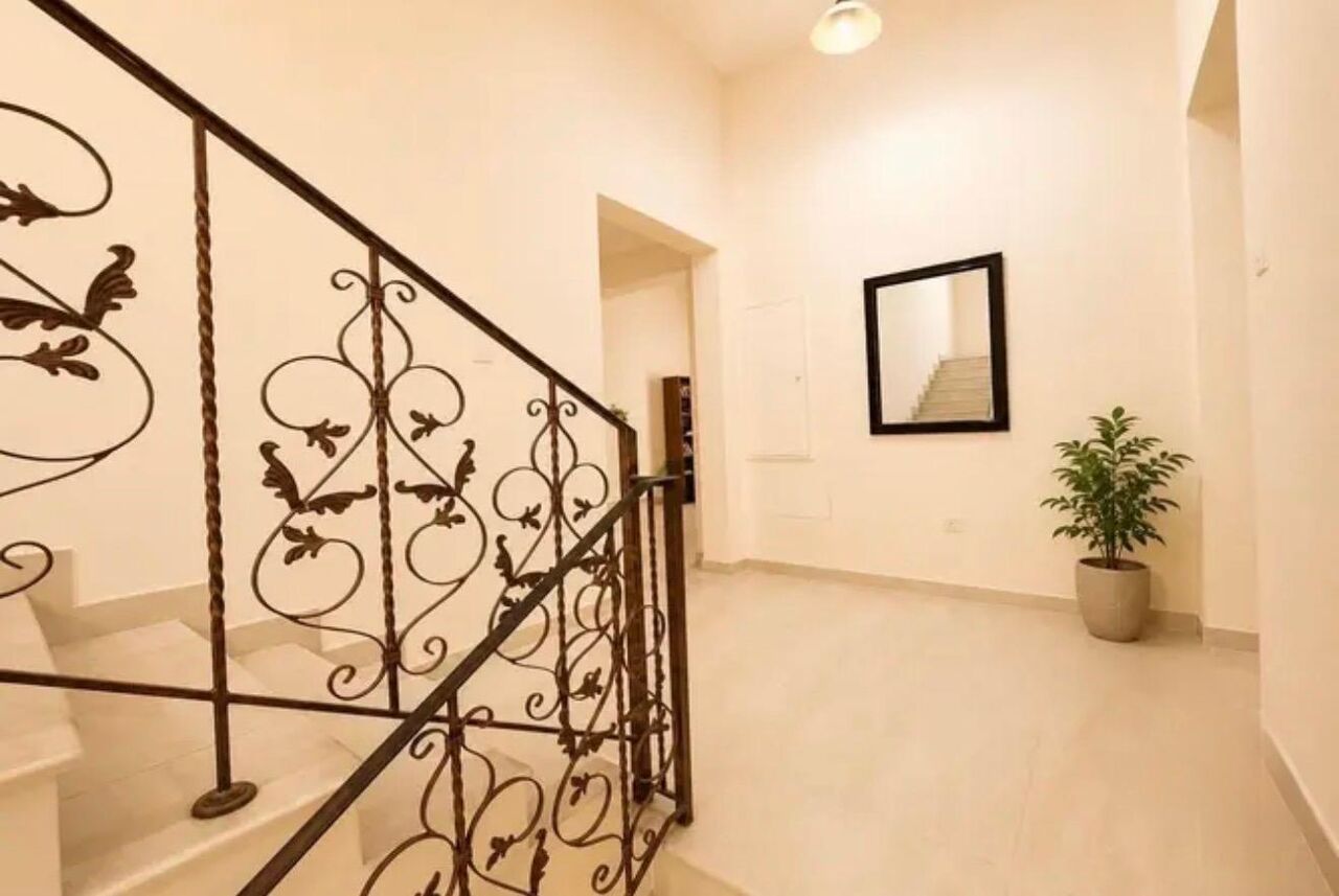 Busaiteen, Villas, BHD 650,  Spacious Semi-Furnished Private Villa For Rent In Busaiteen