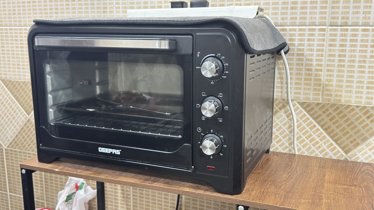 Riyadh, Electronics, SAR 70,  Geepas Electronic Oven