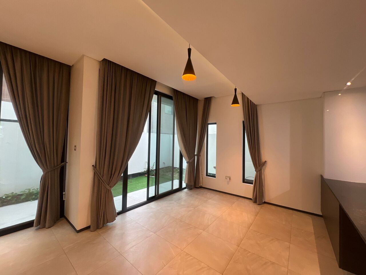 Saar, Villas, BHD 600,  Modern Private 3-Bedroom Villa For Rent In Saar | Semi-Furnished