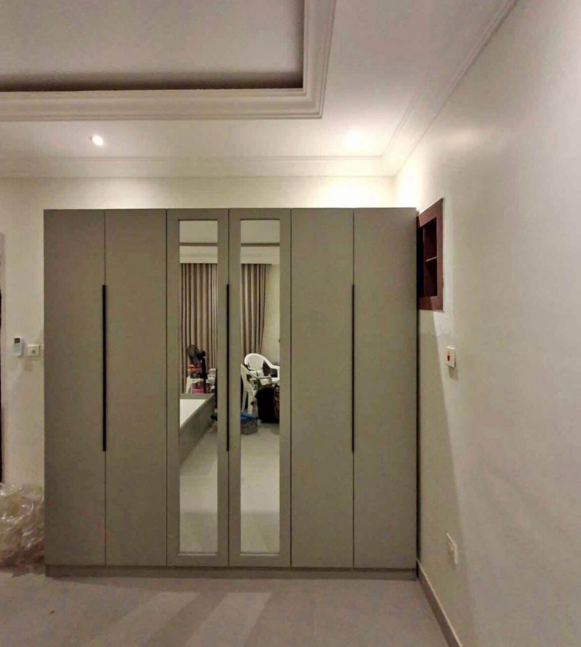 Jeddah, Furniture, BRAND NEW COMPLETE BEDROOM FURNITURE SET
