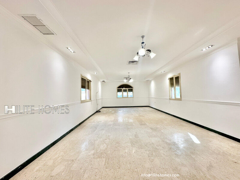 Kuwait City, Apartments, Flats, Houses & Villas, KWD 1150/month,  4 BR,  Four Bedroom Floor With Private Entrance For Rent In Jabriya